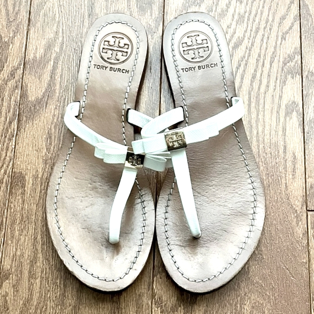 Tory Burch Cream Leather Bow Sandal, Size 7 - Picture 4 of 5